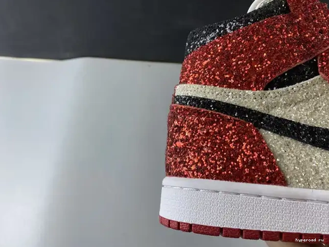 Pole Air "North Breds" Surgeon x Jordan CK5566-610 1 0510
